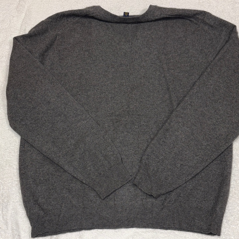 Club Room Charcoal V-Neck cashmere Sweater men’s size large - Picture 5 of 6